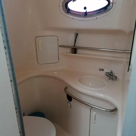 Mit Pool Auf Dem Meer In Veruda 4 Personen 营地 普莱曼图拉